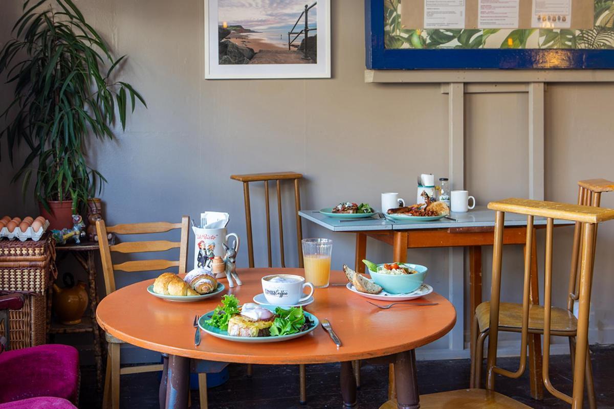 The Bear Bread Bakery B&B, Ensuite Rooms Above The Bakery, Colyton Extérieur photo